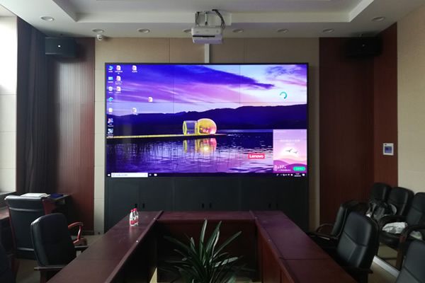 現(xiàn)代會(huì)議室使用哪種顯示大屏比較好？