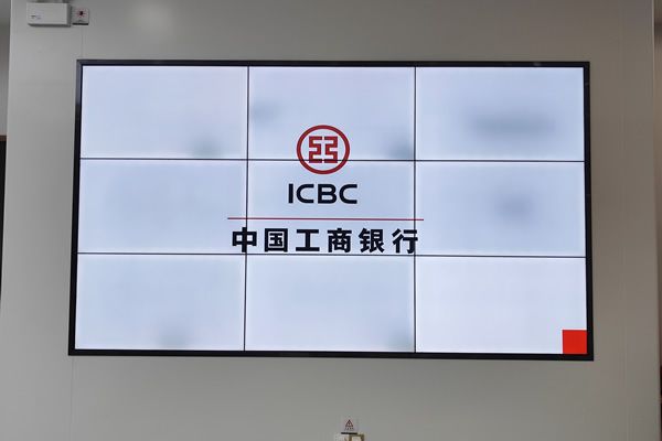 找一個(gè)好的拼接屏廠家，應(yīng)該參考哪些方面