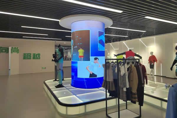 佛山市某品牌體驗(yàn)店 - 弧形、圓柱LED顯示屏