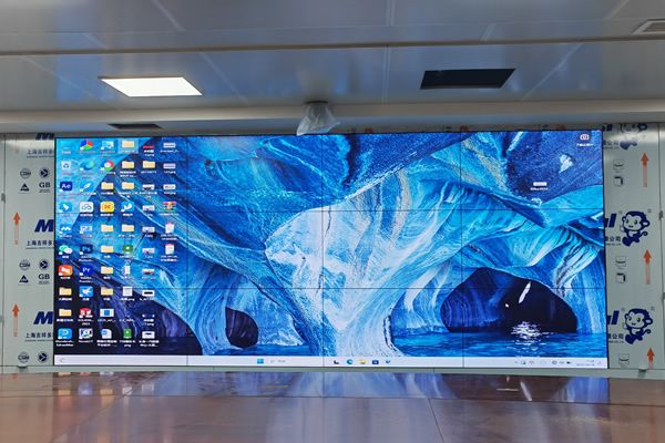 企業(yè)展廳使用液晶拼接屏好，還是LED顯示屏好？