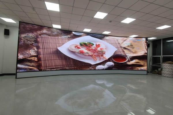 【舞臺(tái)背景LED顯示屏】 打造夢幻視聽盛宴，只為您的精彩舞臺(tái)呈現(xiàn)！