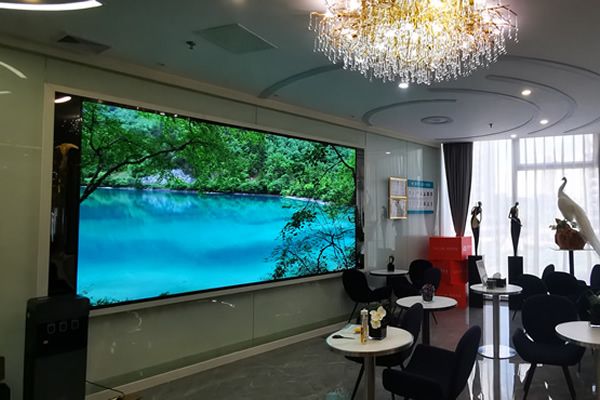 LED顯示屏可以當(dāng)家庭電視使用嗎，用哪種規(guī)格型號的好？