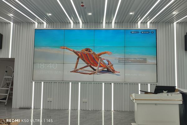 液晶拼接屏裝完后拼縫變大了是怎么回事？